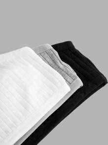 Conjunto de 3 piezas de blusas de tubo sencillas en negro, blanco y gris con almohadillas para el pecho y diseño antideslizante para niñas preadolescentes