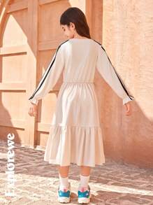 SHEIN Casual Striped Splicing Dress With Front Badge, Suitable For Valentine's Day Theme And Daily Outings. - Khaki - View 2