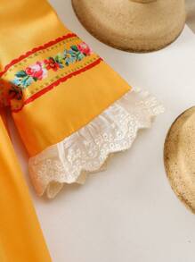 SHEIN 女婴春夏休闲风格花朵印花短袖连衣裙