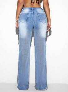SHEIN ICON Jeans de pierna recta para mujer con cinturón de pretina arqueada y cadena - Lavado ligero - Ver 2