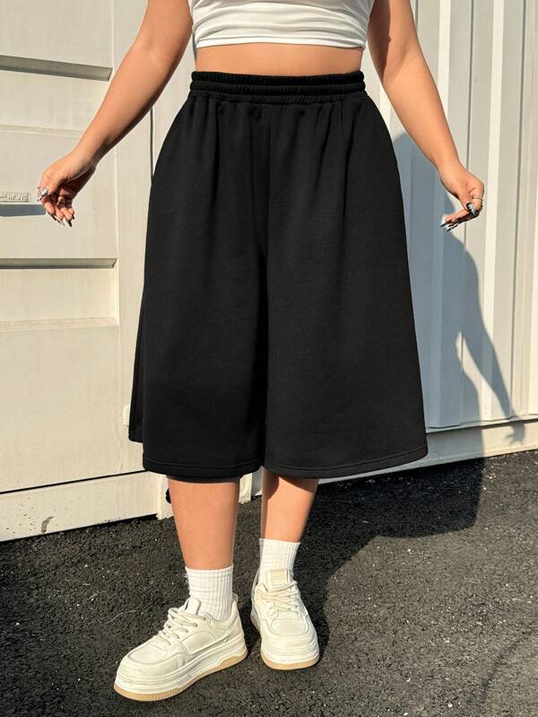 SHEIN EZwear Plus Size Casual Super Wide 3/4 Length Sweat Shorts, Spring/Summer Women Shorts