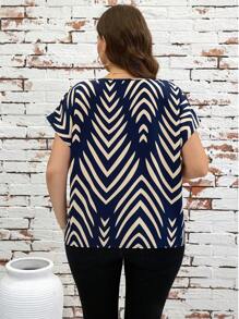 SHEIN Clasi Plus Size Summer Casual All-Over Print Batwing Shirt