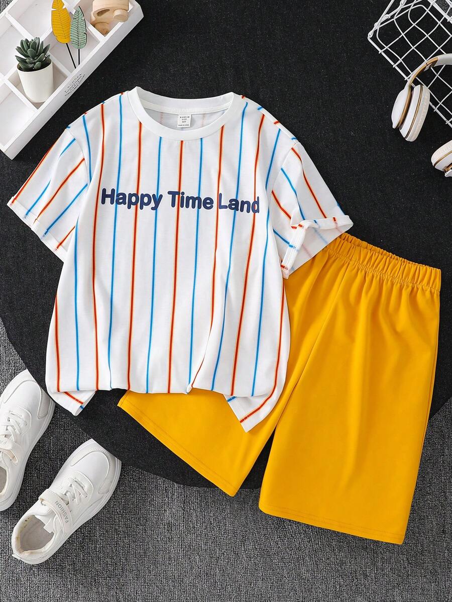 Tween 男孩条纹字母图案印花宽松圆领短袖 T 恤和黄色短裤 2 件套，休闲，夏季运动、度假、上学穿着 - 黃色 - 查看 1