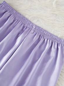 Set de 2 piezas de pijama con bordado de corazón en manga corta y pantalones, tacto sedoso, para vacaciones