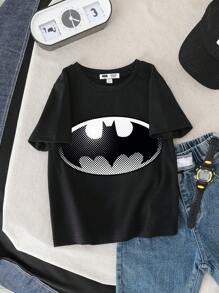 BATMAN X SHEIN Young Boy Casual Bat Print Short Sleeve Round Neck T-Shirt, Suitable For Summer