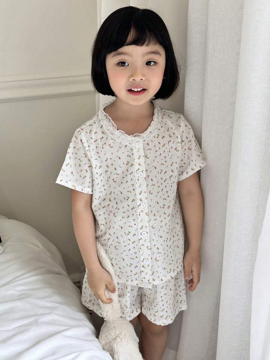 DAZY Bộ đồ mặc nhà thường ngày, tay ngắn in hình cô gái trẻ, tối giản và thời trang, trang phục mùa hè cho bé gái - trắng - Xem 1
