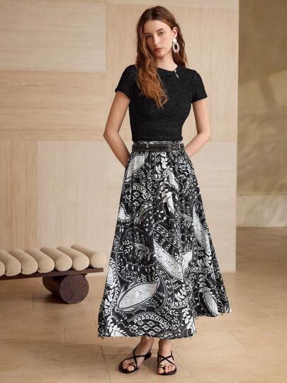 MOTF PREMIUM 佩斯利印花 A 字裙