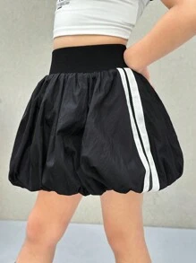 SHEIN Falda corta casual de estilo de calle de moda para niña joven Nova Glow