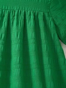 Tween Girl 粉色纹理面料舒适休闲宽松度假连衣裙 - 綠色 - 查看 5