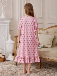 SHEIN Leap Crew Tween Girl Korean Minimalist Heart Pattern Lace Trim Puff Sleeve Ruffle Hem Loose Nightgown - Baby Pink - View 2