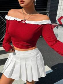 SHEIN EZwear Camiseta crop de manga larga de talla grande con hombros abiertos, lazo delantero y ribete de encaje en unicolor, estilo dulce primaveral