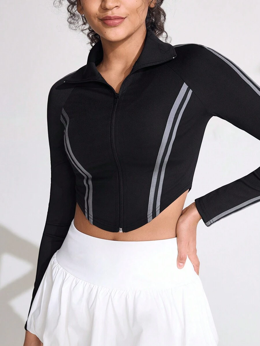 Gameset SHEIN Sport Jaket Olahraga Pendek Wanita dengan Resleting dan Warna Kontras - MultiWarna - View 1