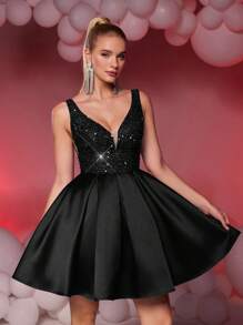 Lovelzi Elegant Luxurious V-Neck Sequin Patchwork Satin Maxi Dress With Flared Hem,Suitable For Homecoming,Wedding Guest,Bachelorette Party,Graduation,Prom - Black - View 4