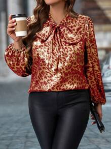 SHEIN Clasi 大码女式豹纹前系带长袖休闲闪亮衬衫 - 紅色 - 查看 6
