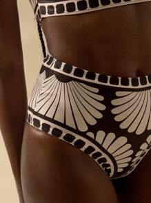 CAJUNI Women's Boho Black & Apricot Shell Print Beach Swimwear Top And Bottom 2 Pieces Set, Summer Resort Wear