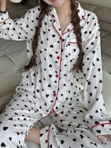 SHEIN 2pcs/Set Teen Girl Heart Graphic Contrast Collar Long Sleeve Pocket Embellished Top And Straight Leg Loose Comfortable Pajama Set, Suitable For High School, College Girls, Daily/Holiday/Party Wear