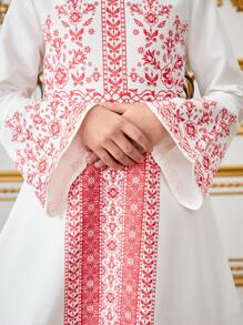 Tween Girl 本土传统花卉印花 V 领喇叭袖白色连衣裙，适合外出和聚会 - 白色 - 查看 3