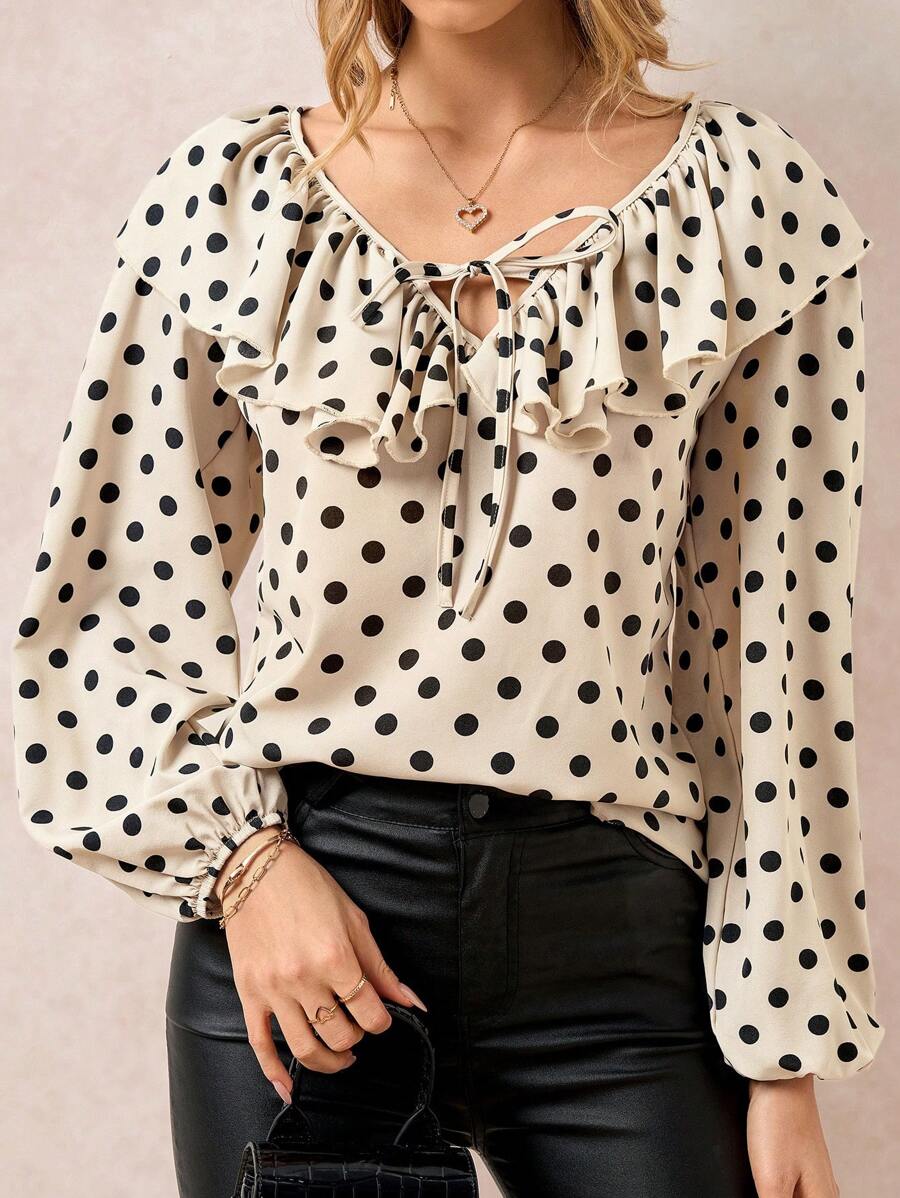 SHEIN Clasi Camisa elegante de manga larga para mujer con estampado de lunares en color albaricoque y negro, cuello con volantes y mangas acampanadas, adecuada para viajar y vacaciones en primavera y otoño, uso diario