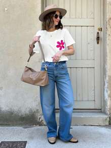 SHEIN LUNE 休閒女款圓領口袋3D花朵白色T恤 - 白色 - 查看 8