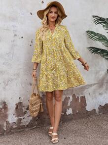 EMERY ROSE Women's All-Over Ditsy Floral Print V-Neck Flared Sleeve Short Vacation Dress