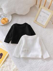 SHEIN 2 Pieces Set Newborn Infant Baby Boy/Girl Vintage All-Match Button Decor Round Neck Long Sleeve Textured Knit Pullover Top, Versatile & Minimalist Style For Home & Outdoor, Autumn/Winter - Black and White - View 2