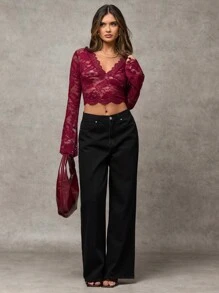 SHEIN BAE Solid Color Sexy Sheer Red Lace V-Neck Bodycon Flared Long Sleeve Women's Top For Summer Holiday, Date Night, Singles Party Valentine's Day Outfits Nashville Outfits - Red - View 3