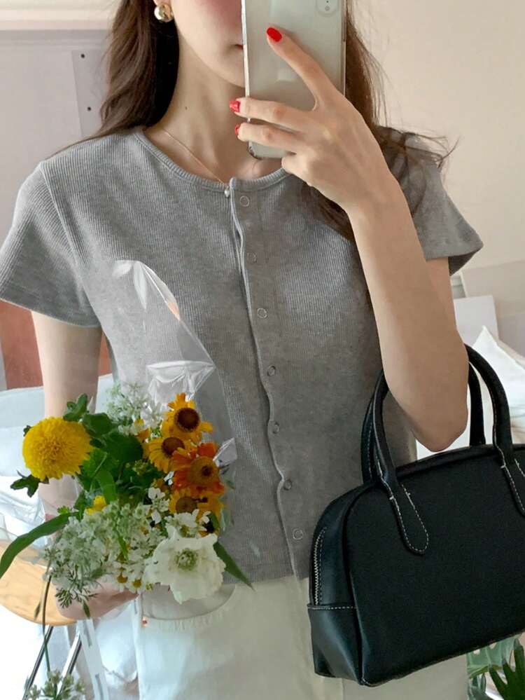 Women Solid Color Crew Neck Fitted Short Sleeve T-Shirt, Gray, Spring/Summer