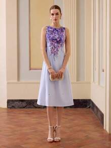 ZEYLAH Ärmelloses Kleid mit Blumendruck und Schrägschnitt