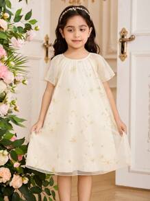 Glamorique Kids Young Girl Summer Star & Moon Embroidery Princess Dress, The Lightweight Fabric, Exquisite Embroidery, And Sweet Design Can Make Young Girl Feel Cool And Happy In The Scorching Summer, Whether It's For Holidays, Daily Play, Or Family Gatherings. A Dress That Combines Cute, Dreamy And Fashionable Elements.