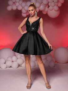 Lovelzi Elegant Luxurious V-Neck Sequin Patchwork Satin Maxi Dress With Flared Hem,Suitable For Homecoming,Wedding Guest,Bachelorette Party,Graduation,Prom - Black - View 7