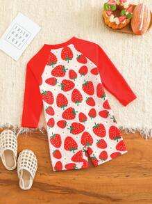 Baby Girl Raglan Sleeve Rash Guard Swimsuit With Adorable Strawberry Print - Multicolor - View 2