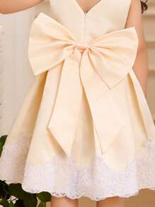Glamorique Kids 婚礼 婚礼宾客 花童 公主裙 婚礼节庆派对舞会礼服 女童公主裙 缎面质感面料 正面 白色珍珠蝴蝶杏色 高端立体蕾丝 背面 财富深V钢琴演奏 - 杏色 - 查看 5