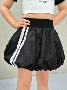 SHEIN Falda corta casual de estilo de calle de moda para niña joven Nova Glow
