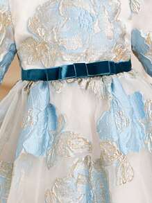 Glamorique Kids 年轻女孩公主长袖连衣裙，蓝色欧根纱搭配金色和银色金属提花面料，高端优雅正式派对礼服，适合欧洲和美国，豪华演出服 - 淺藍色 - 查看 7