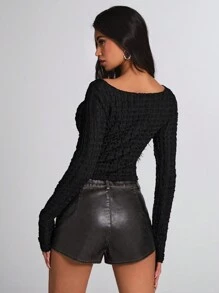 SHEIN BAE Áo thun dài tay đơn giản dệt kim màu đen họa tiết xếp ly viền bất đối xứng dành cho nữ, thích hợp cho các buổi đi chơi thời trang, đi chơi, áo dài tay, lễ hội âm nhạc, tiệc hóa trang, áo thun Grunge, hòa nhạc, quần áo lễ hội - màu đen - Xem 2