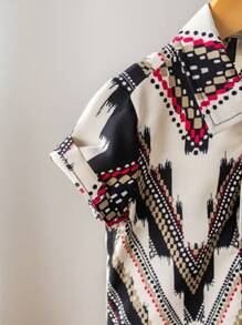 SHEIN Cardigan Kasual Lengan Pendek Berkerah Motif Tradisional untuk Bayi Laki-laki - MultiWarna - View 8