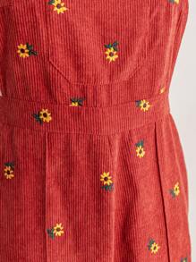 Soleia 大码女式节日秋冬红棕色灯芯绒刺绣雏菊宽松吊带裤