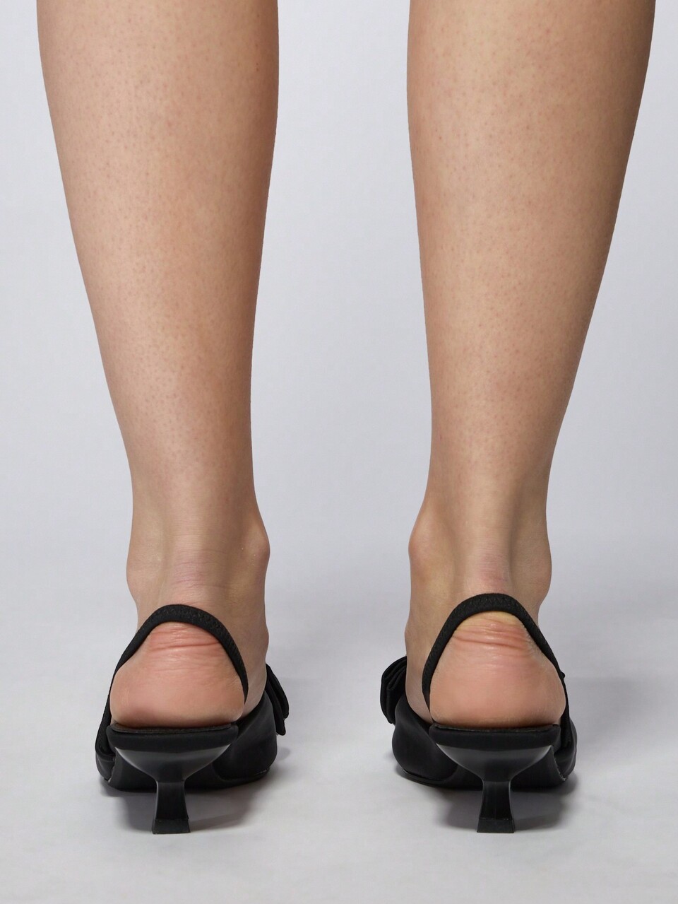 MISSGUIDED Elegant Bow Slingback Kitten Heel Pumps