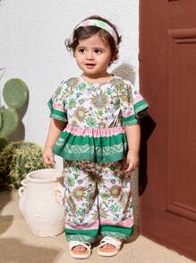 SHEIN Leap Crew Conjunto de 2 piezas para bebé niña, con blusa de manga corta con estampado floral y pantalones de cintura elástica, para el verano - Verde - Ver 11