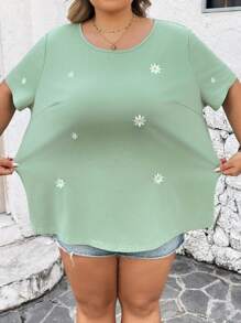 SHEIN CURVE+ Large Summer St. Patrick's Day Flower Daisy Embroidered Green Short Sleeved T-Shirt Boho Vacation - Green - View 8