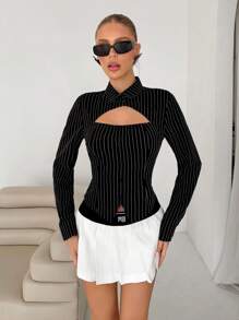 EgrlEra 镂空系带黑白条纹时尚女式衬衫 - 黑與白 - 查看 3