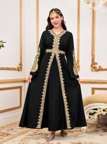 Teen Girls Elegant Round Neck Long Sleeve Dress, Lace Trim Decor, Fitted Waist, Flared Maxi Dress,Holiday,Summer,Travel - Black - View 1