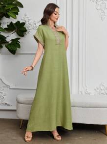 Al Najma 刺绣领花插肩袖立领优雅连衣裙、卡夫坦和贾拉比亚，端庄 - 綠色 - 查看 5