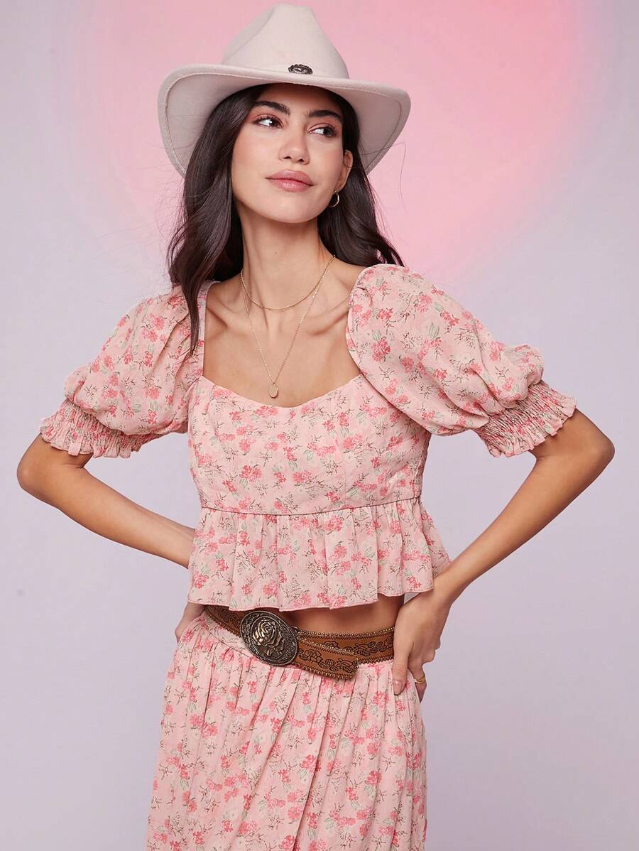 WESTFADE Áo crop top peplum cổ vuông tay bồng in hoa mùa xuân cho lễ hội - Màu be - Xem 1