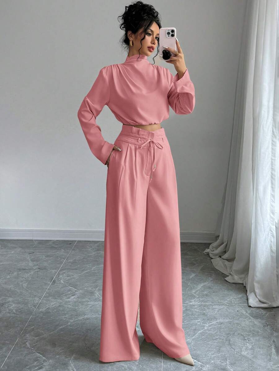 Firerie Bộ đồ hai mảnh áo sơ mi cổ xếp chồng thanh lịch màu hồng và quần ống rộng cho nữ, bộ quần nhẹ và thoải mái, bộ áo không tay bất đối xứng hai mảnh, bộ đồ hai mảnh ngày nhà giáo, bộ đồ hai mảnh áo dài tay đi làm, bộ đồ hai mảnh cho nữ, thanh lịch, đi làm, giản dị, bộ đồ hai mảnh ngày lễ, quần áo ngày lễ tình nhân - Bụi hồng - Xem 1
