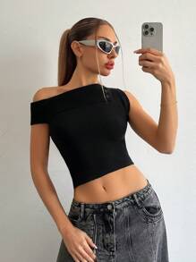 EgrlEra Women's Casual Fitted Black Knitted Top, Spring/Summer Vacation - Black - View 2