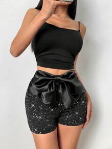 Chiquease 缎面拼接亮片面料紧身腰部蝴蝶结细节女式短裤 - 黑色 - 查看 3