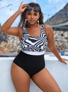 Slaydiva 大码女式奢华流畅黑白随机印花拼布连体泳衣，适合夏季海滩度假 - 黑與白 - 查看 1