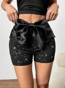 Chiquease 缎面拼接亮片面料紧身腰部蝴蝶结细节女式短裤 - 黑色 - 查看 4