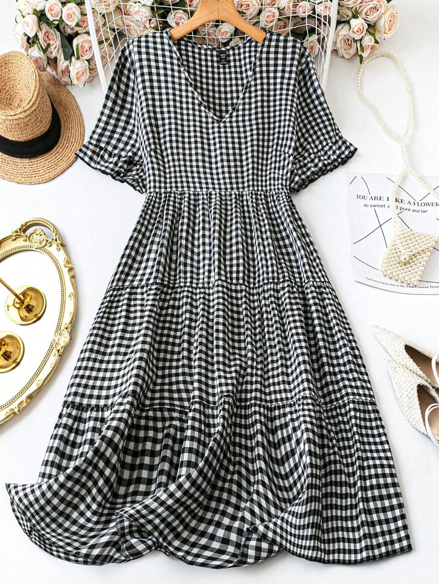 SHEIN LUNE 大码女式夏季经典黑白格子 V 领泡泡袖荷叶边休闲中长连衣裙